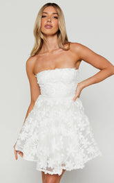 Strapless 3D Embroidery Dress in White