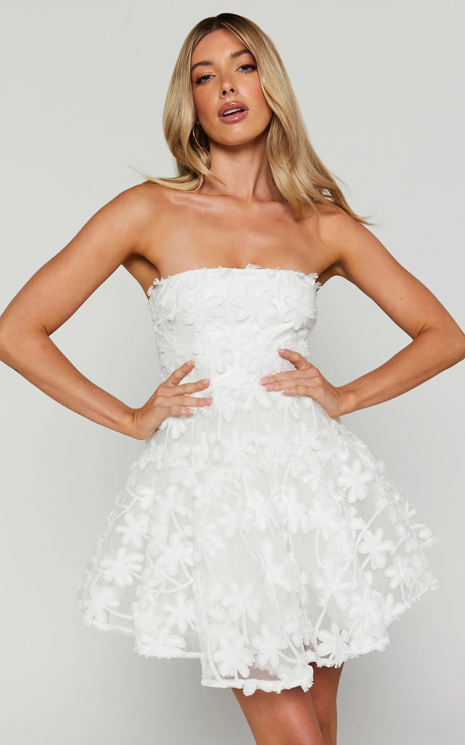 Strapless 3D Embroidery Dress in White